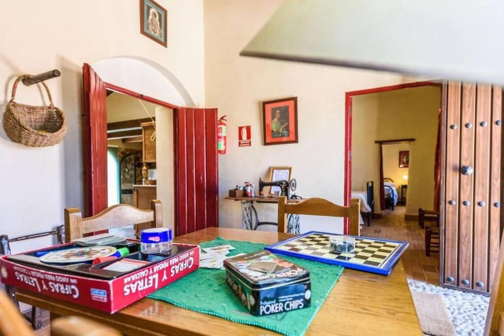 Вилла Casa Cortijo En Dehesa Sierra Leon Ла-Пуэбла-де-лос-Инфантес Экстерьер фото